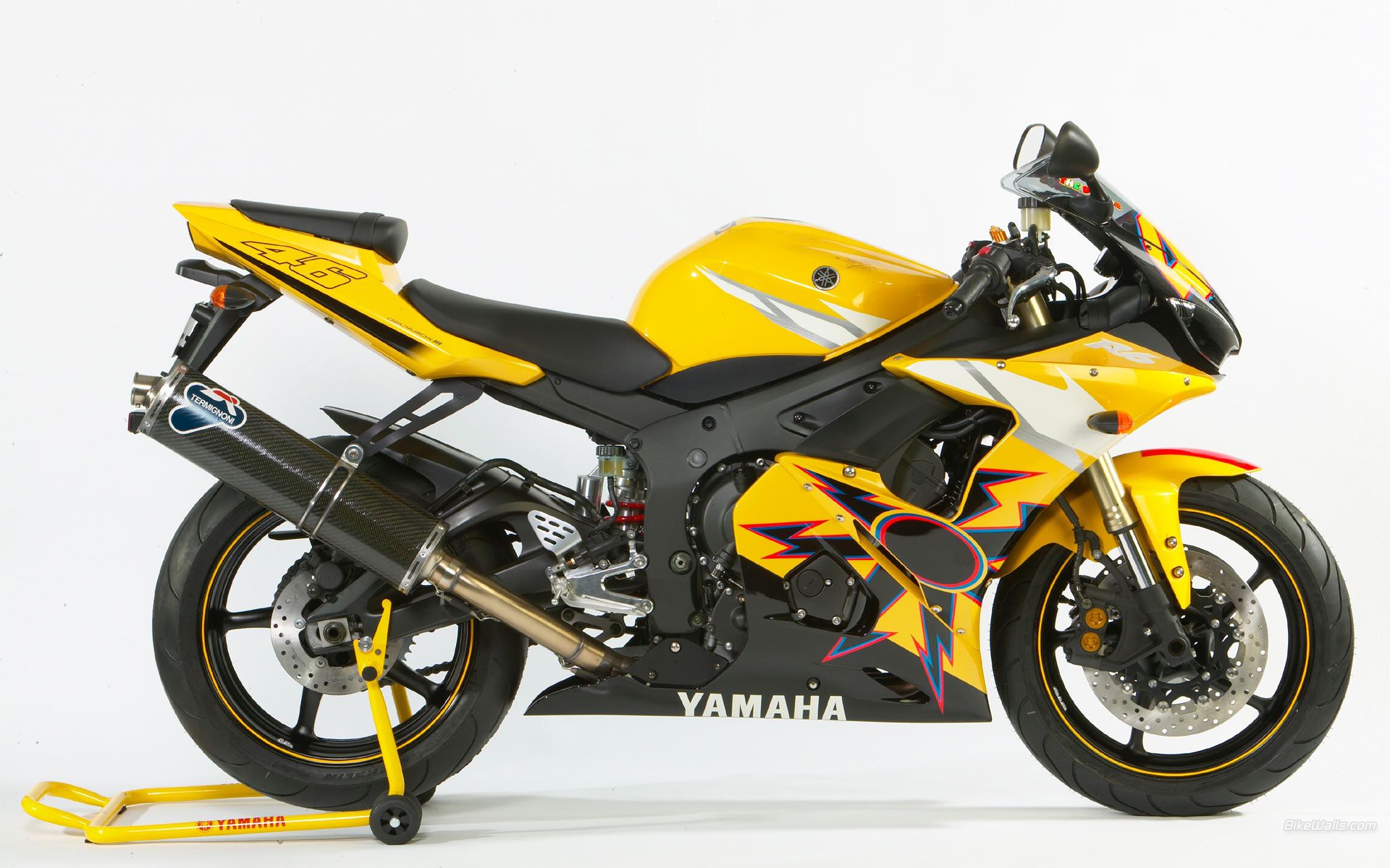 yamaha r46